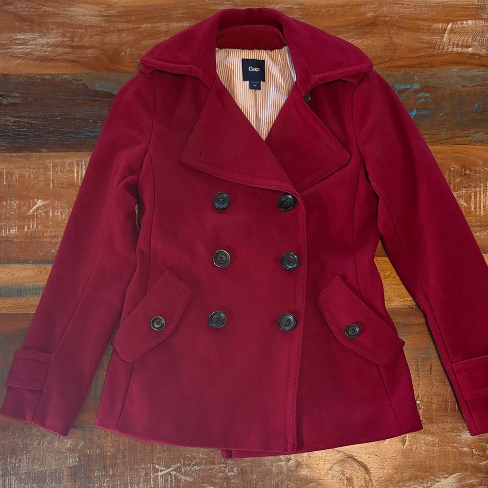 GAP Women's Dark Red Peacoat